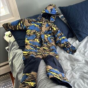 Burton snowsuit 3T